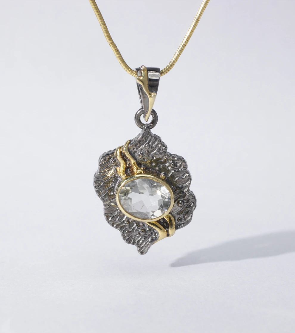 Midnight Bloom Pendant in Green Amethyst