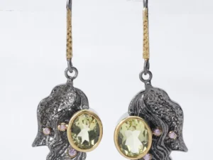 Veloura Mistry Earring